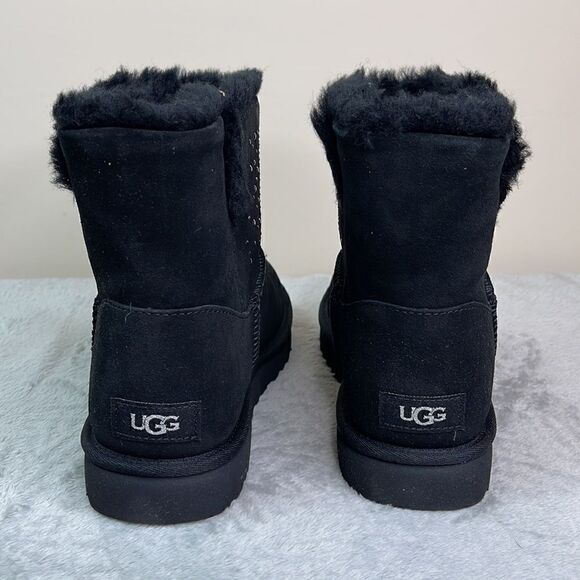 UGG CLASSIC UGG GEM MINI BLK - Picture 7 of 11